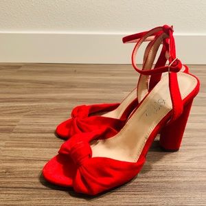 Red bow heels